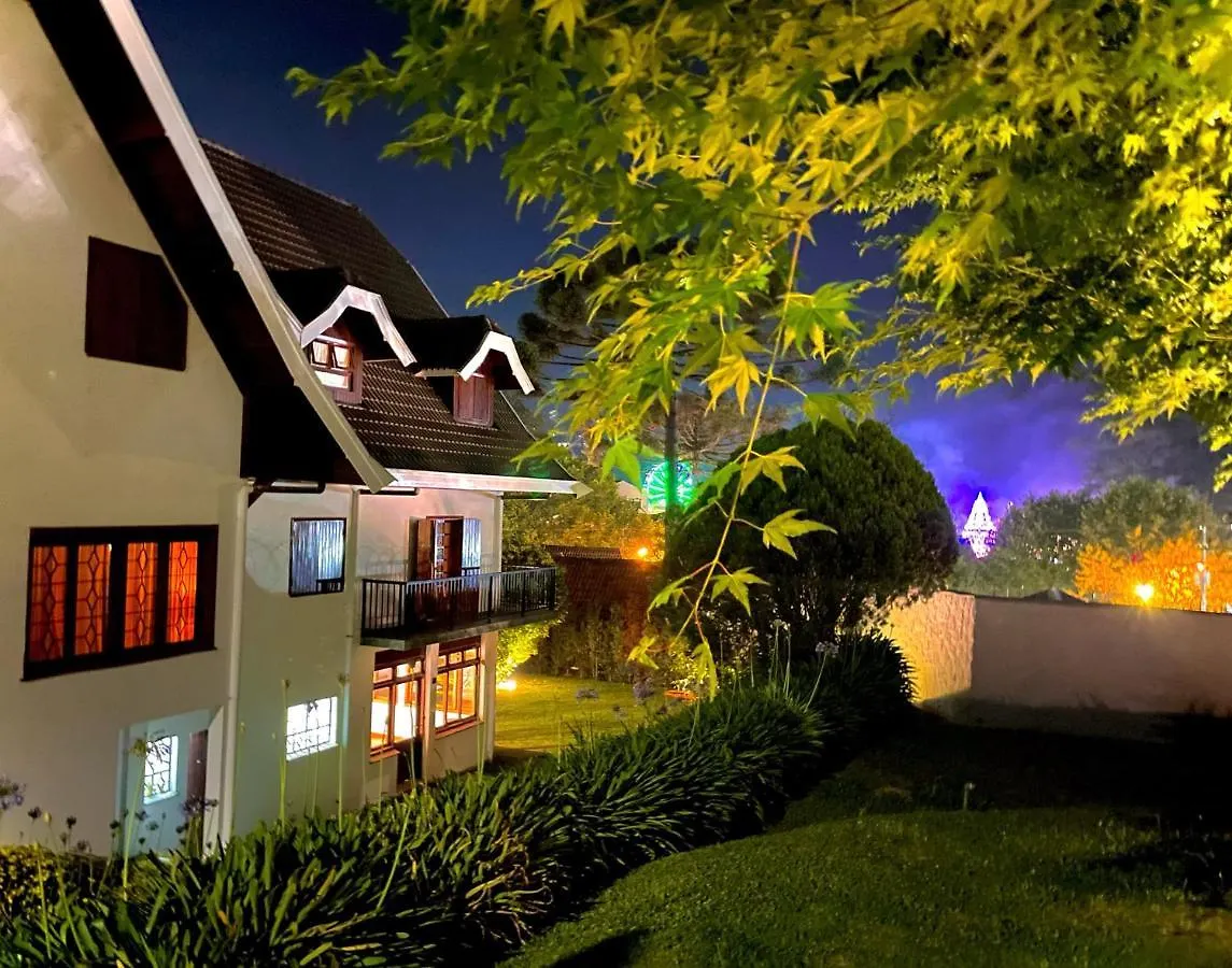 Отель Casa Tres Rios - Кампус-ду-Жордау